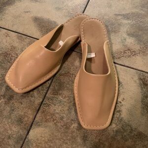 Universal Thread Flats